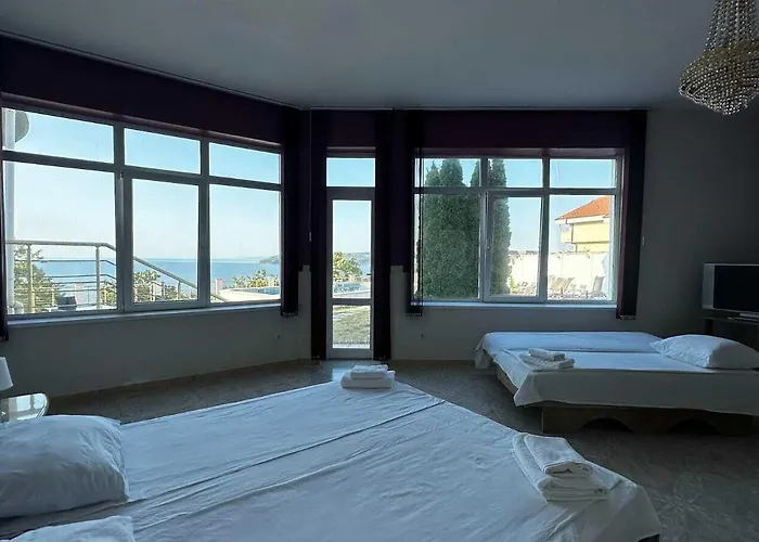 Quartz Briz Βάρνα