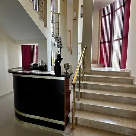 Hotel Quartz Briz Warna