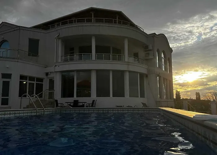 Hotel Quartz Briz 3*